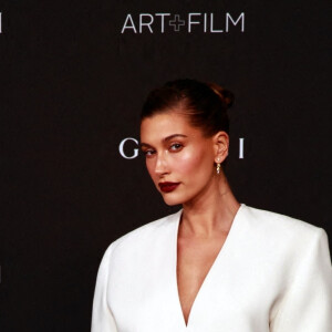 Hailey Baldwin Bieber - People au 10ème "Annual Art+Film Gala" organisé par Gucci à la "LACMA Art Gallery" à Los Angeles. Le 6 novembre 2021 