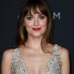 Dakota Johnson divine en décolleté scintillant, Serena Williams et Lil Nas X sortent les frous frous