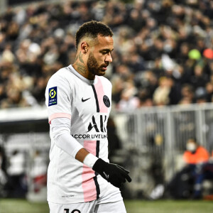 Neymar (psg) - Match de football en ligue 1 Uber Eats : Le PSG bat Bordeaux 3 - 2 au stade Matmut Atlantique le 6 novembre 2021. © Thierry Breton / Panoramic / Bestimage 