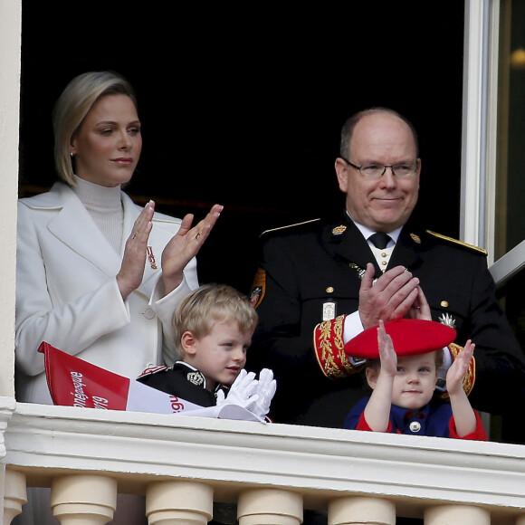 La princesse Charlene et le prince Albert II de Monaco, leurs enfants la princesse Gabriella et le prince Jacques - La famille princière de Monaco lors de la Fête nationale monégasque à Monaco. Le 19 novembre 2019 © Dylan Meiffret / Nice Matin / Bestimage 