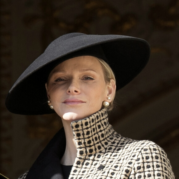 La princesse Charlene - La famille princière de Monaco au balcon du palais lors de la fête nationale monégasque, à Monaco. © Claudia Albuquerque/Bestimage 