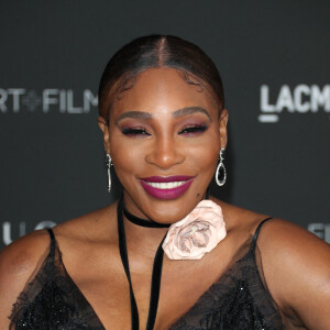 Serena Williams - People au 10ème "Annual Art+Film Gala" organisé par Gucci à la "LACMA Art Gallery" à Los Angeles, le 6 novembre 2021.