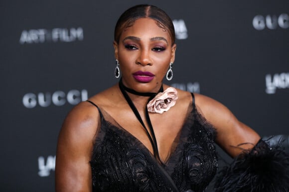 Serena Williams - People au 10ème "Annual Art+Film Gala" organisé par Gucci à la "LACMA Art Gallery" à Los Angeles le 6 novembre 2021.