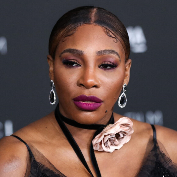 Serena Williams - People au 10ème "Annual Art+Film Gala" organisé par Gucci à la "LACMA Art Gallery" à Los Angeles le 6 novembre 2021.