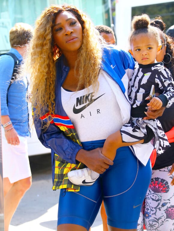 Serena Williams et sa fille Alexis Olympia Ohanian Jr. arrivent à l'évènement Nike "Queens of Tennis" experience au parc William F. Passannante Ballfield à New York City, New York, Etats-Unis, le 20 août 2019. © Charles Guerin/Bestimage