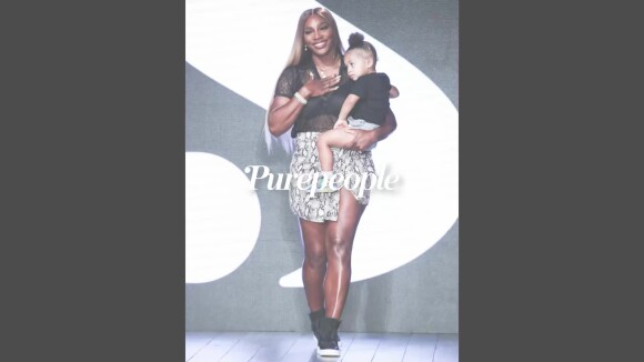 Serena Williams : Rare vidéo de son adorable Olympia avec son père Richard, qui joue déjà les coachs