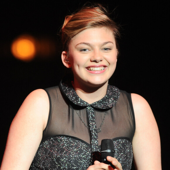 Archives - La chanteuse LOUANE en concert au Zénith de AMIENS lors de sa première tournée avec les 8 gagnants de la première saison de THE VOICE en 2007. © Patrick Carpentier / Bestimage