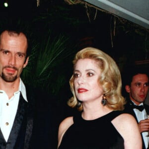 Catherine Deneuve et son fils Christian Vadaim au festival de Cannes en 1996