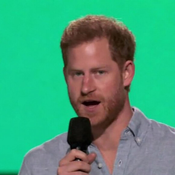 Le prince Harry, duc de Sussex, lors du concert caritatif "Vax Live" en faveur de la vaccination contre le Coronavirus (COVID-19) à Los Angeles. Le 8 mai 2021 