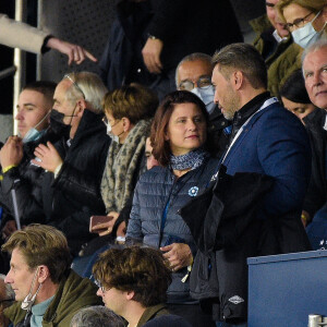 Eric Dupond-Moretti, Roxana Maracineanu, Bernard Pivot - Match de qualification pour la Coupe du monde 2022 entre la France et le Kazakhstan au stade Parc des Princes à Paris, le 13 novembre 2021. © Federico Pestellini/Panoramic/Bestimage