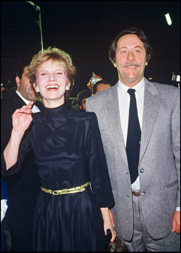 Archives - Nicole Garcia et Jean Rochefort à la cérémonie des César. 1985.