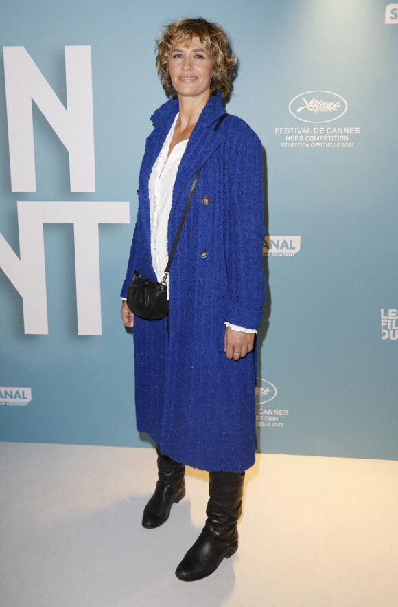 Cécile de France - Avant-première du film "De son vivant" au cinéma Pathé-Wepler à Paris. Le 17 novembre 2021. © Marc Ausset-Lacroix / Bestimage