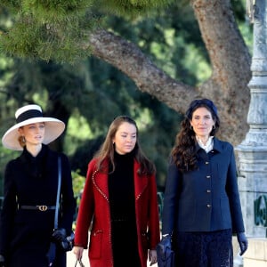 Beatrice Borromeo, Alexandra de Hanovre, Tatiana Santo Domingo - Arrivées en la cathédrale de Monaco pour la messe d'action de grace avec Te Deum lors de la la fête nationale de Monaco le 19 novembre 2021. © Dominique Jacovides / Bruno Bebert / Bestimage