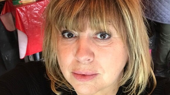 Michèle Bernier passée du 38 au 46 : elle explique sans filtre sa prise de poids
