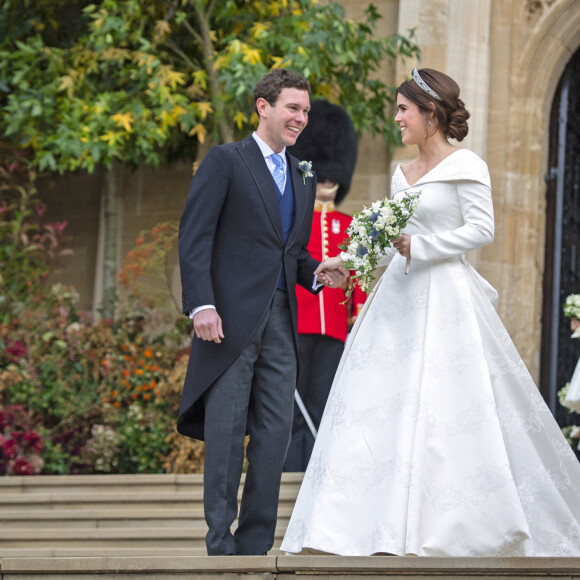 La princesse Eugenie et son mari Jack Brooksbank - Sorties après la cérémonie de mariage de la princesse Eugenie d'York et Jack Brooksbank en la chapelle Saint-George au château de Windsor le 12 octobre 2018.