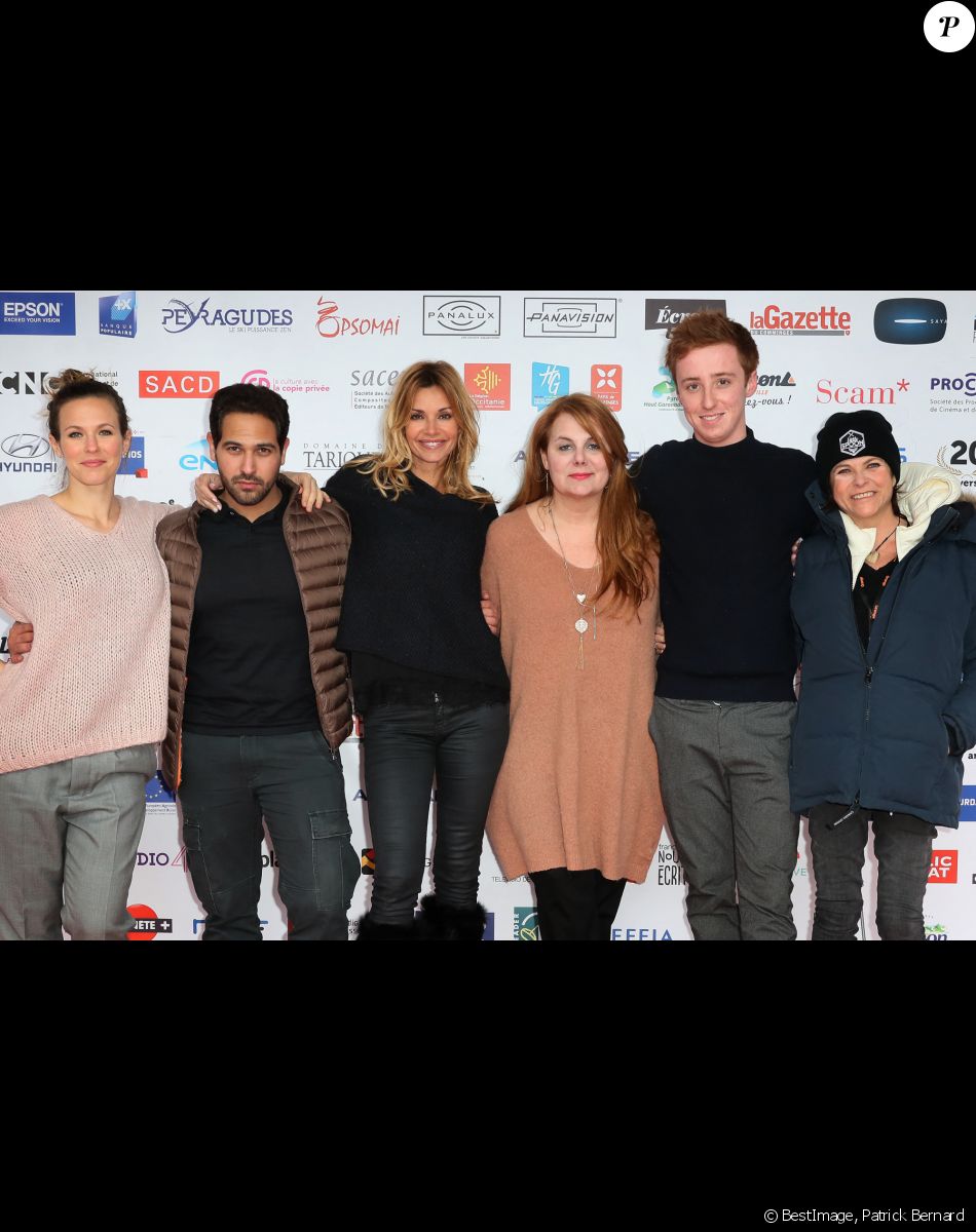 Ingrid Chauvin, Lorie (Laure Pester), Charlotte Valandrey, Samy Gharbi, Ariane Seguillon et Joaquim Fossi pour "Demain nous appartient" - 20ème anniversaire du Festival des Créations Télévisuelles de Luchon, France, le 9 février 2018. © Patrick Bernard/Bestimage