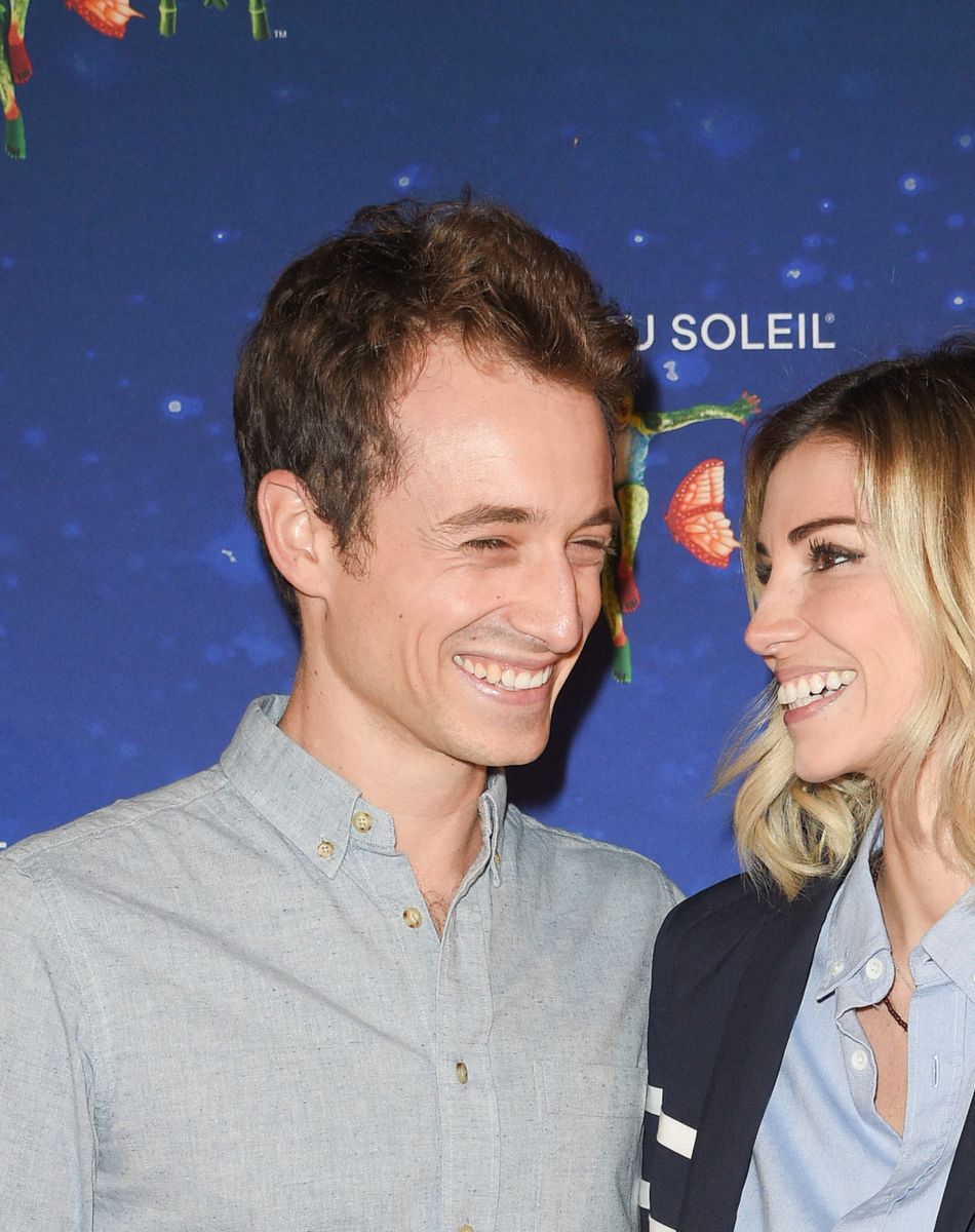 Première sortie officielle pour Hugo Clément et sa compagne Alexandra Rosenfeld (Miss France 2006) - Première du spectacle "Totem" du Cirque du Soleil au parc de Bagatelle à Paris, France, le 30 octobre 2018. © Coadic Guirec/Bestimage