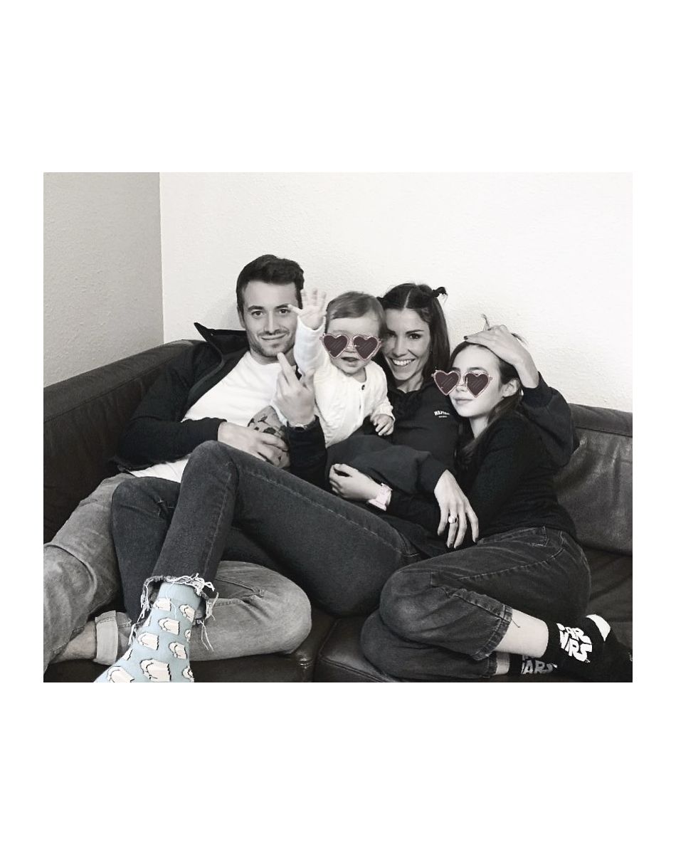 Hugo Clément, Alexandra Rosenfeld et ses filles Ava et Jim sur Instagram, janvier 2021.