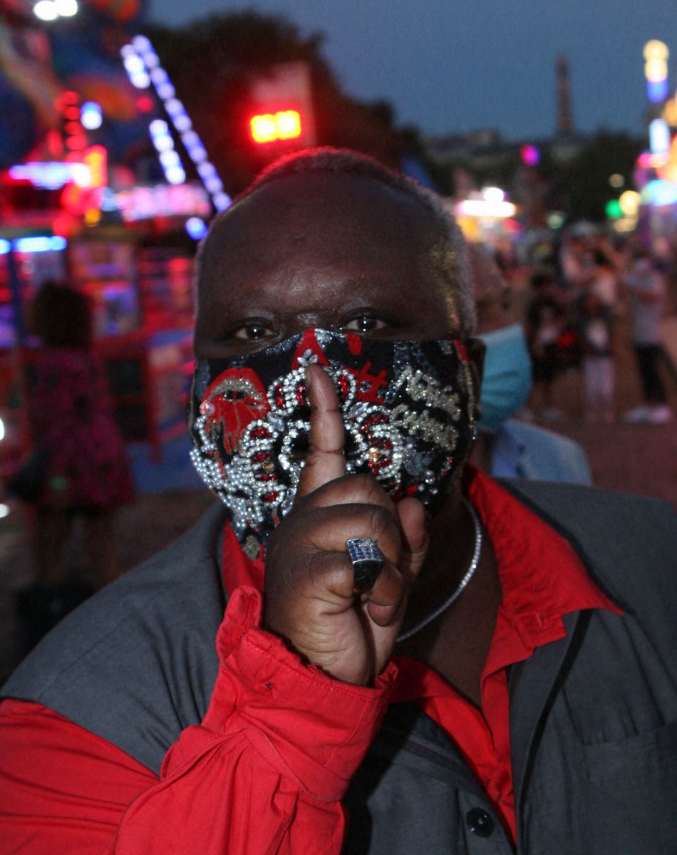 Exclusif - Magloire - Inauguration de la Fête à Neuneu au profit de l'association "Innocence En Danger" au Bois de Boulogne à Paris, France,ce, le 4 septembre 2020. © JLPPA/Bestimage