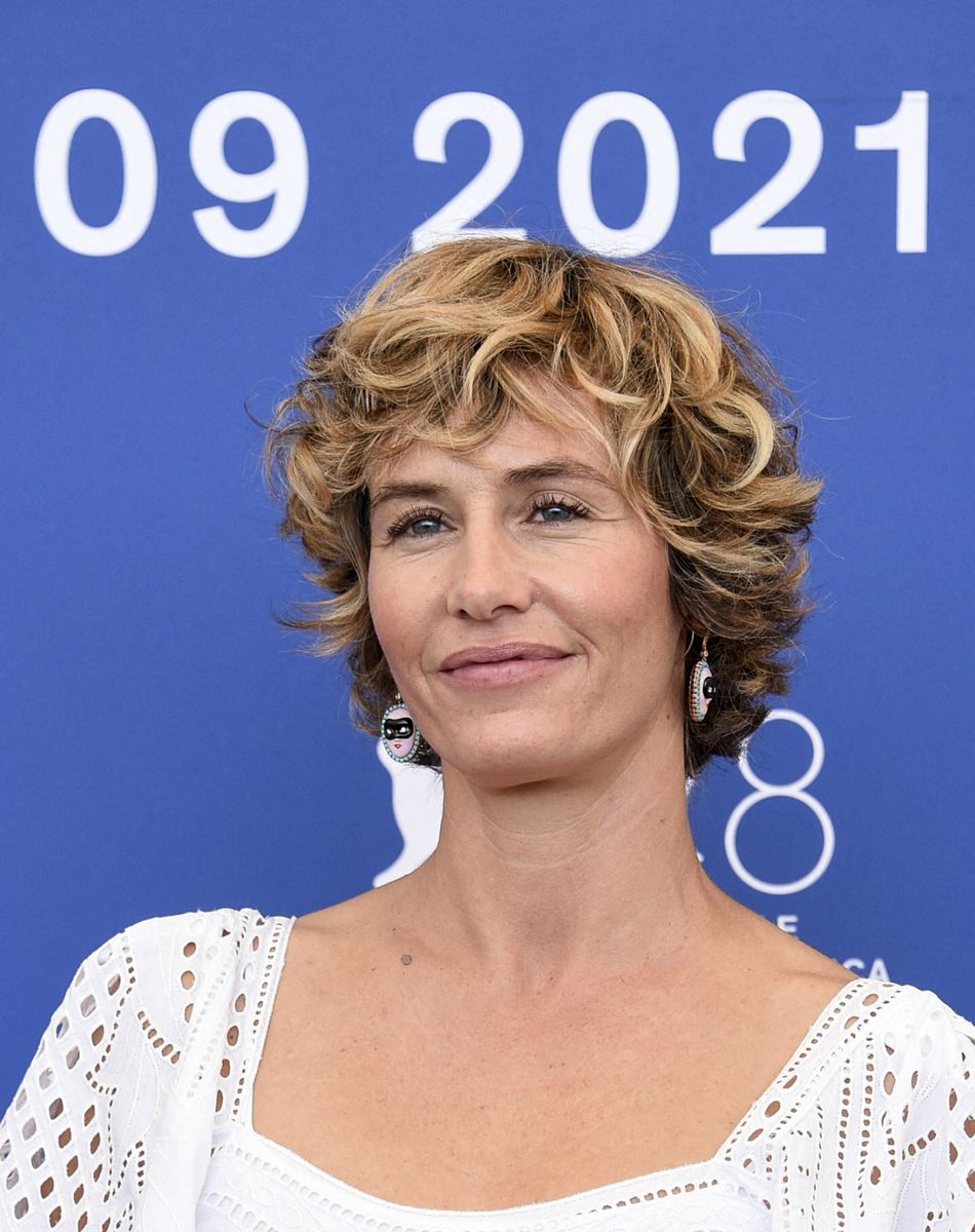 Cécile de France - Photocall du film "Illusions perdues" lors du Festival international du film de Venise (La Mostra), le 5 septembre 2021.