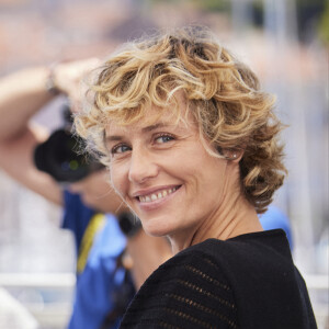 Cécile de France - Photocall du film "De son vivant" lors du 74e Festival de Cannes, le 11 juillet 2021. © Borde / Jacovides / Moreau / Bestimage