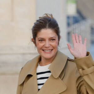 Chiara Mastroianni arrive au défilé de mode Louis Vuitton lors de la Fashion Week printemps/été 2022 à Paris, FRance, le 5 octobre 2021. © Veeren Ramsamy-Christophe Clovis/Bestimage 