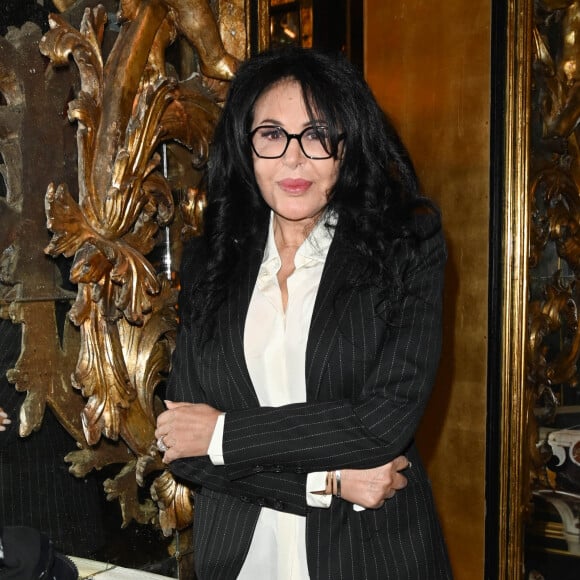 Yamina Benguigui - Dédicace du livre de Sylvana Lorenz "Madame Cardin" à la galerie Darmo à Paris le 24 novembre 2021. © Coadic Guirec/Bestimage