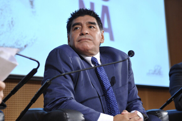 Diego Maradona presente son dernier dvd 'El Pibe Si Racconta A Gianni Mina' a Milan en Italie.