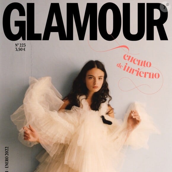 Deva Cassel, la fille de Monica Bellucci et Vincent Cassel, pose en couverture du nouveau numéro du magazine Glamour España.