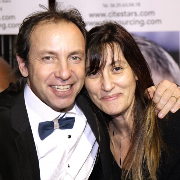 Philippe Candeloro et sa femme Olivia - L'association Citéstars fête son 23e anniversaire lors du dîner gala de la 2e cérémonie des étoiles d'or à la salle Wagram, Paris. © Cédric Perrin/Bestimage