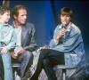 Patrick Poivre d'Arvor et Nicolas Hulot sur le plateau de l'émission J'y crois dur comme terre en 1989