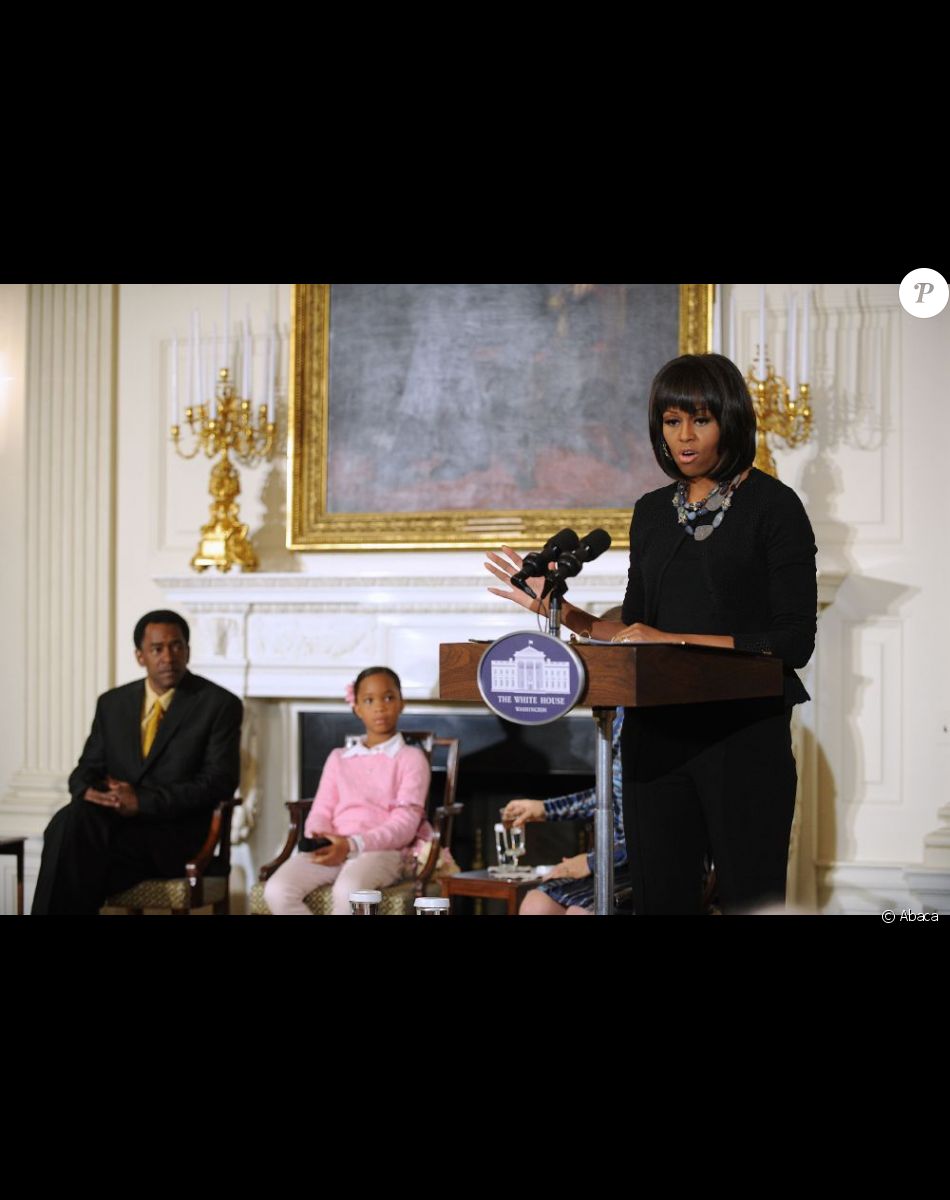 Michelle Obama loue la beauté du film "Les Bêtes du Sud Sauvage" devant Quvenzhané Wallis à la Maison Blanche, le 13 février 2013.