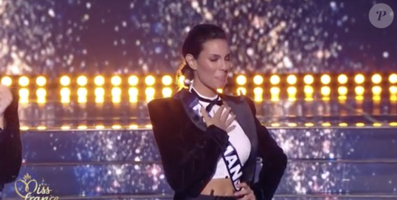 Miss Normandie 2021 : Youssra Askry, 24 ans, 1,72 m, master en activités physiques adaptées et santé. Election Miss France 2022 sur TF1, le 11 décembre 2021.