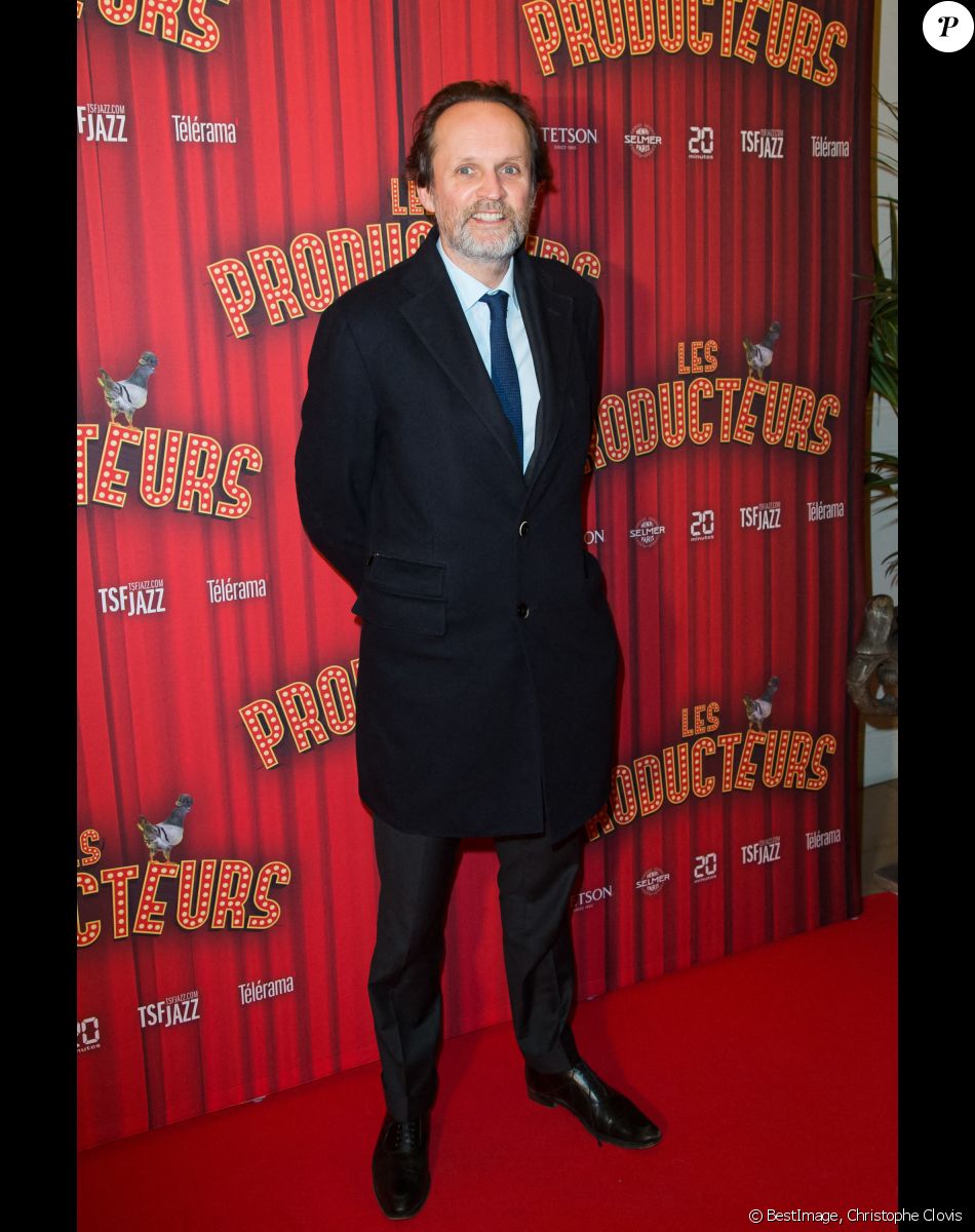 Jean-Marc Dumontet assiste à la soirée de gala à l'occasion de la première de la pièce "Les producteurs" au Théâtre de Paris à Paris. Le 2 décembre 2021 © Christophe Clovis / Bestimage