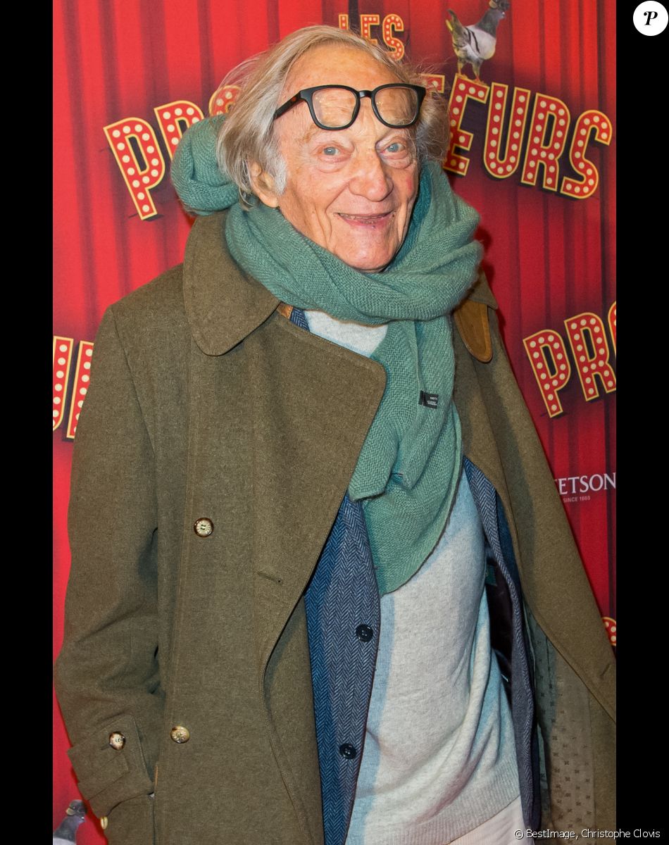 Philippe Tesson assiste à la soirée de gala à l'occasion de la première de la pièce "Les producteurs" au Théâtre de Paris à Paris. Le 2 décembre 2021 © Christophe Clovis / Bestimage
