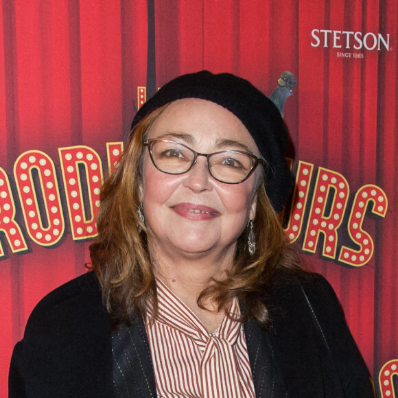 Catherine Frot assiste à la soirée de gala à l'occasion de la première de la pièce "Les producteurs" au Théâtre de Paris à Paris. Le 2 décembre 2021 © Christophe Clovis / Bestimage