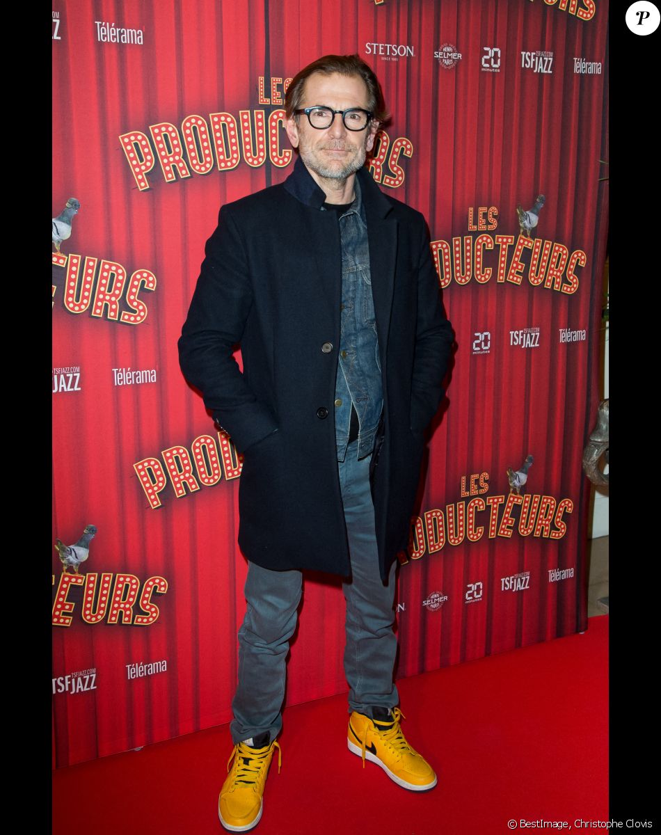 Matthieu Delaporte assiste à la soirée de gala à l'occasion de la première de la pièce "Les producteurs" au Théâtre de Paris à Paris. Le 2 décembre 2021 © Christophe Clovis / Bestimage