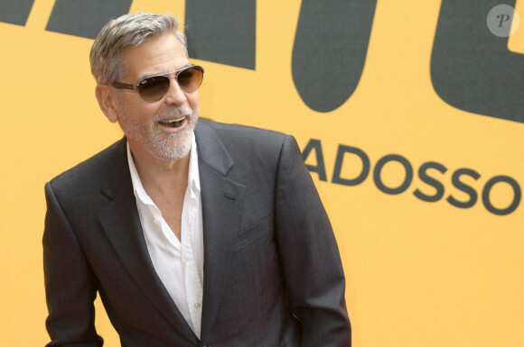George Clooney - Photocall de la série "Catch-22" à "The Space Cinema Moderno" à Rome. Le 13 mai 2019.