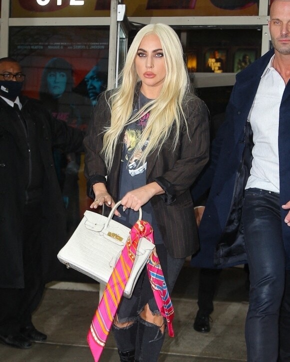 Lady Gaga quitte un événement "Q&A" à New York, à l'occasion de la sortie du film "House of Gucci". Le 17 novembre 2021
