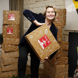 Exclusif - Luana Belmondo lors du lancement de la "Luana Box 2" pour les fêtes de Noël à l'école de cuisine "Cooking Baz'art" à Paris. © Marc Ausset-Lacroix / Bestimage