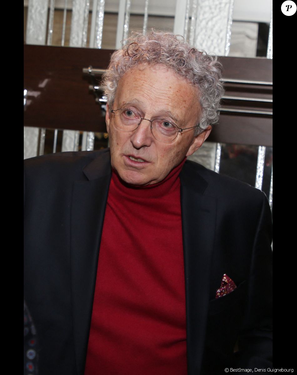 Exclusif - Nelson Monfort lors du déjeuner de la remise de plaque du prix du jury du Championnat du Monde de Cassoulet 2018 au chef Constant dans son restaurant "Le violon d'Ingres" à Paris, France, le 27 Fevrier 2019. © Denis Guignebourg/Bestimage