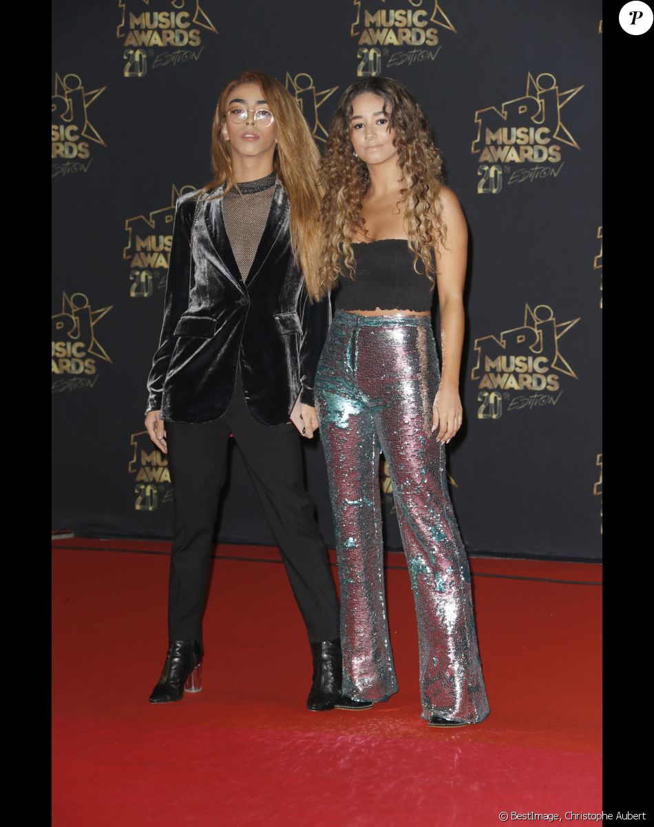 Léna Situations quitte Twitter après des moqueries sur son physique