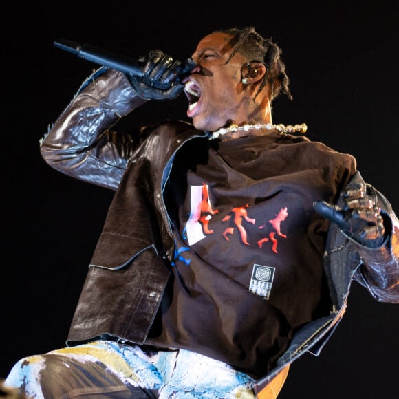 Travis Scott s'est livré dans sa première interview depuis le drame du festival Astroworld, où 10 personnes sont mortes.