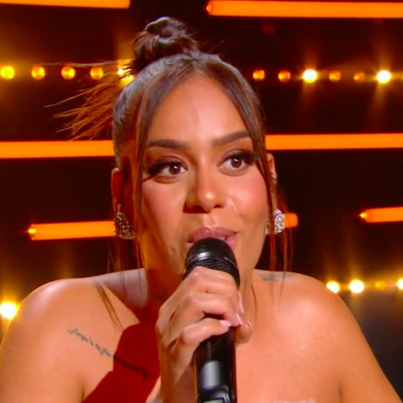 Amel Bent enceinte au concours Miss France.