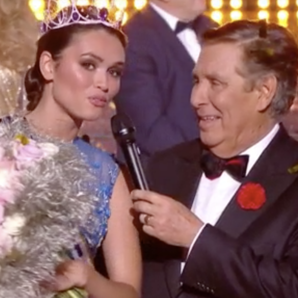 Diane Leyre est élue Miss de France.