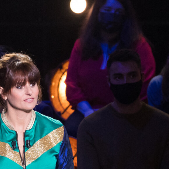 Laurent Gerra, Faustine Bollaert - Enregistrement de l'émission "La boîte à Secrets 9" à Paris, le 08/03/021. © Tiziano Da Silva / Bestimage 