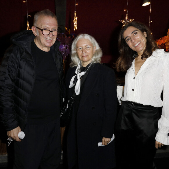 Exclusif - Jean-Paul Gaultier, Dominique Issermann, Blanca Li - Photocall du spectacle "Le bal de Paris de Blanca Li" au théâtre Le Palace à Paris le 14 décembre 2021. © Marc Ausset-Lacroix/Bestimage