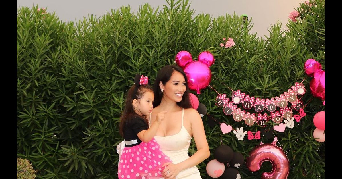 Angie Vu Ha et sa fille Emma-Rose, née de sa relation avec Samuel Le