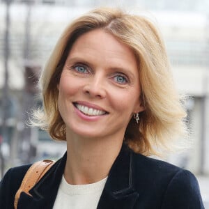 Sylvie Tellier quitte les studios de RMC à Paris le 11 janvier 2021. 