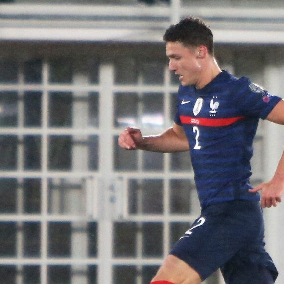 Benjamin Pavard - L'équipe de France bat la Finlande (2 - 0) lors des éliminatoires pour la Coupe du monde. Helsiniki. Le 16 novembre 2021. © Laurent Lairys / Panoramic / Bestimage
